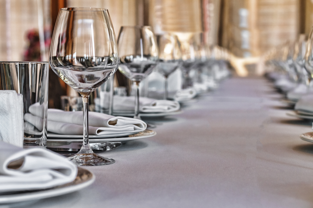 Banquet_Hall_In_The_Restaurant_Concept_Serving_Celebration_Anniversary_Wedding